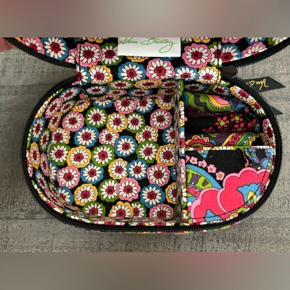 Vera Bradley Retired Pattern Travel Jewelry Case, Excellent/Like New Condition - Picture 3 of 10